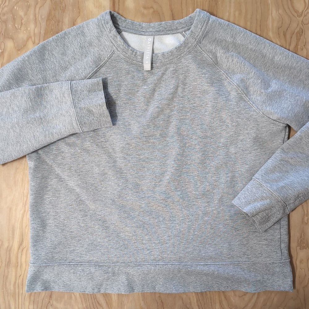 Athleta 24/7 Gray Crew Neck Sweatshirt Women's Sz Med Long Sleeve Premium